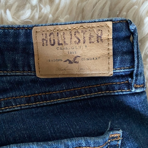 Hollister Jeans - Picture 7 of 8